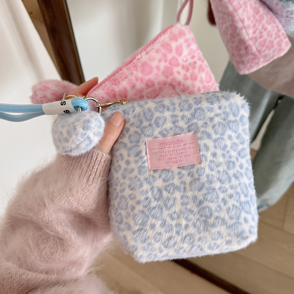 Nouvelle Trousse de Maquillage - Skincare D'Alba avis et prix