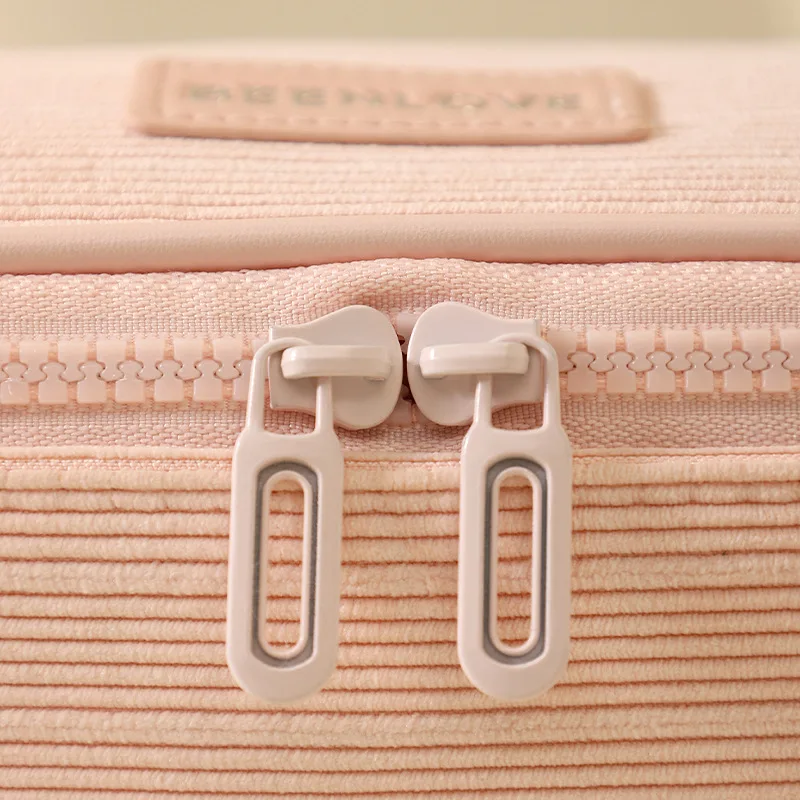 Nouvelle Trousse de Maquillage - Skincare D'Alba avis et prix